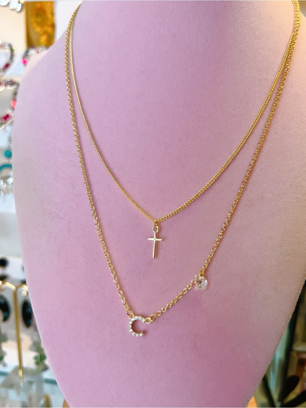 18k gold plated C initial cross CZ 💎 diamond layered necklace adjustable